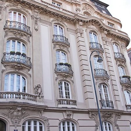 Hotel Pension Museum Vienna Exterior photo