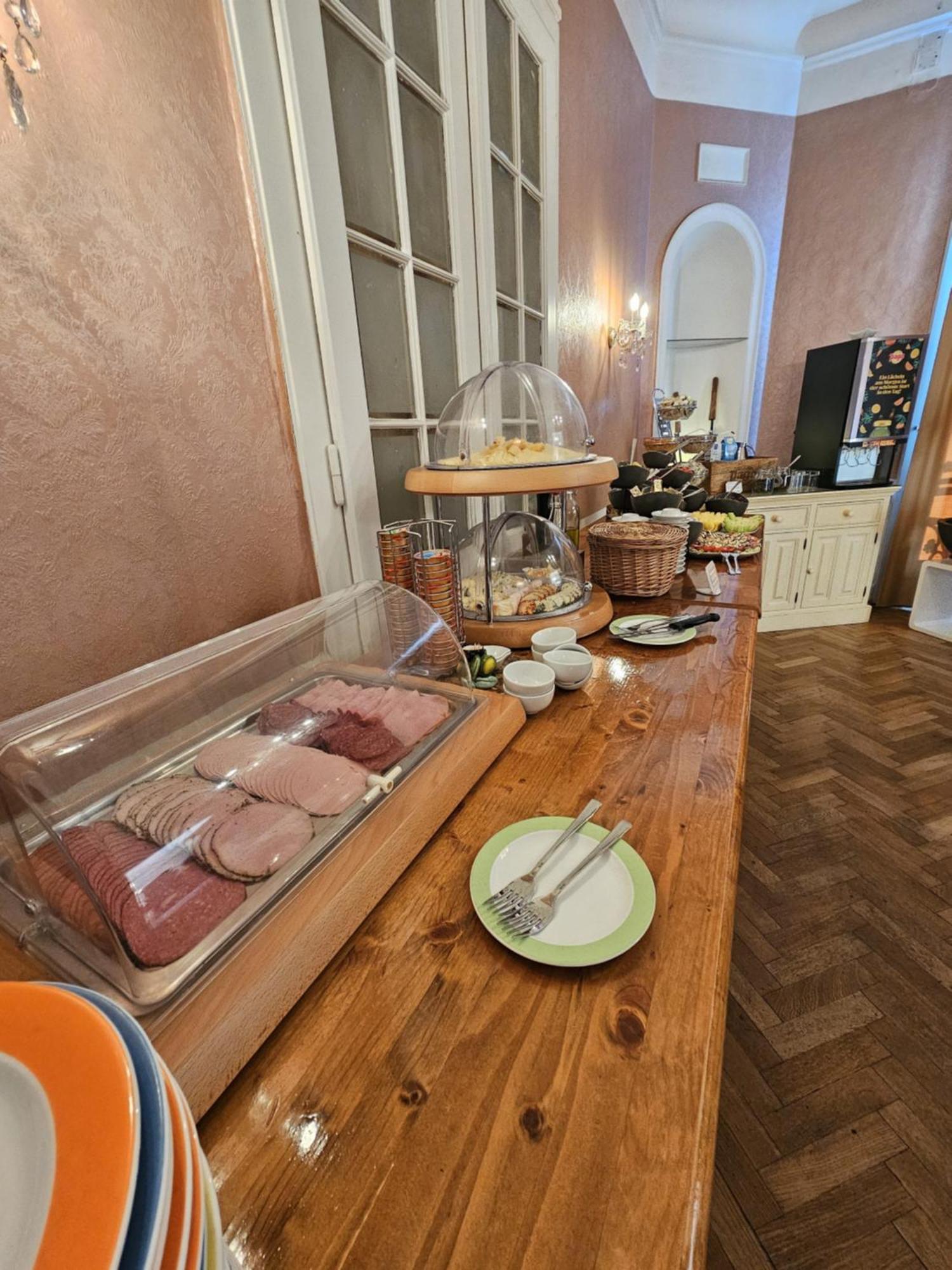 Hotel Pension Museum Vienna Exterior photo